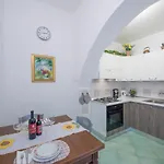 Giovanni's House 4* פוזיטנו