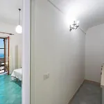 Giovanni's House 4* פוזיטנו