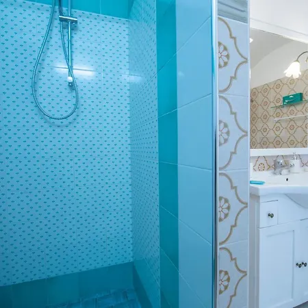 Giovanni's House Gæstehus 4*