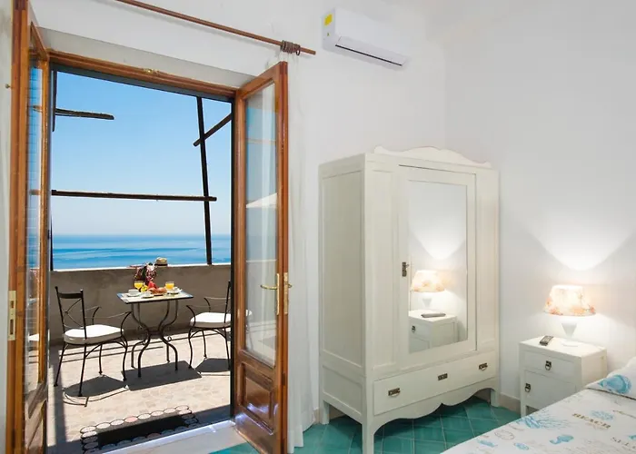 Πανσιόν Giovanni's House Ποζιτάνο